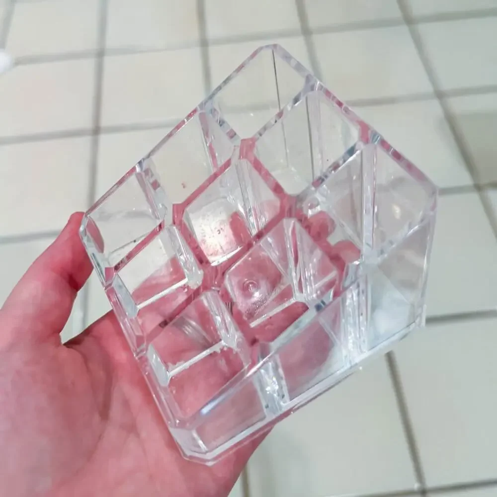 Clear Acrylic 9-Slot Lipstick Organizer